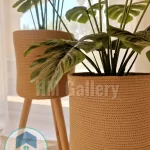 Plant pot with wooden stand shape8