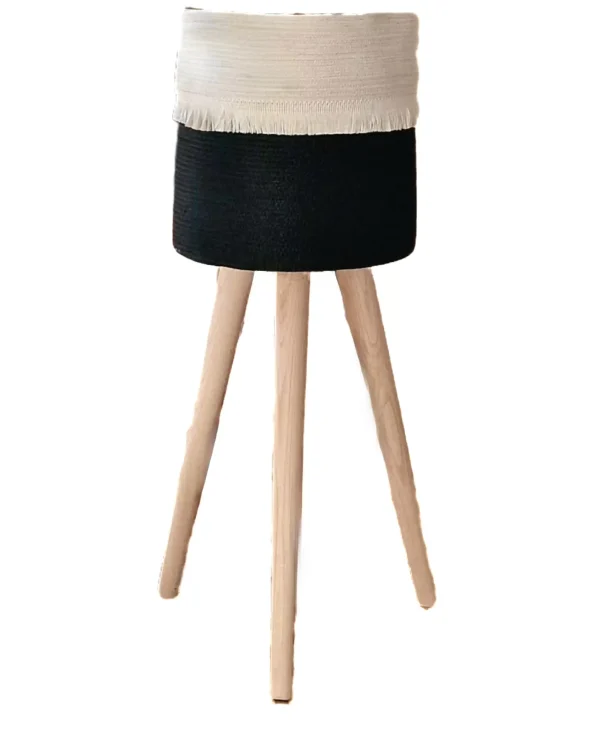 pot 10050 Plant pot with wooden stand shape5