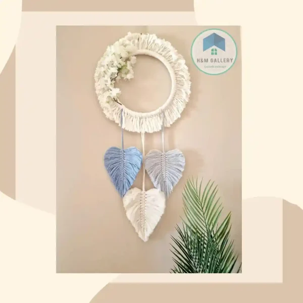 ring with feathers shape1