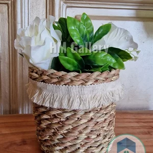 Halfa pot with flowers