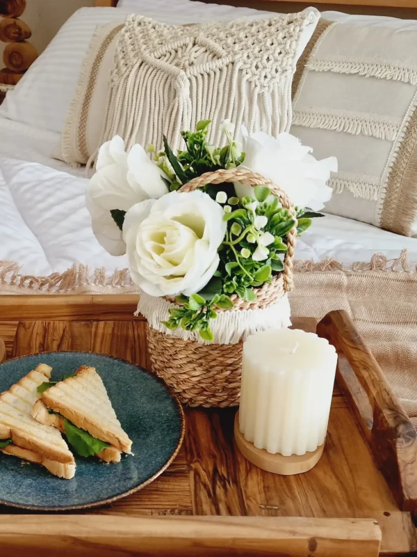 Halfa pot with flowers