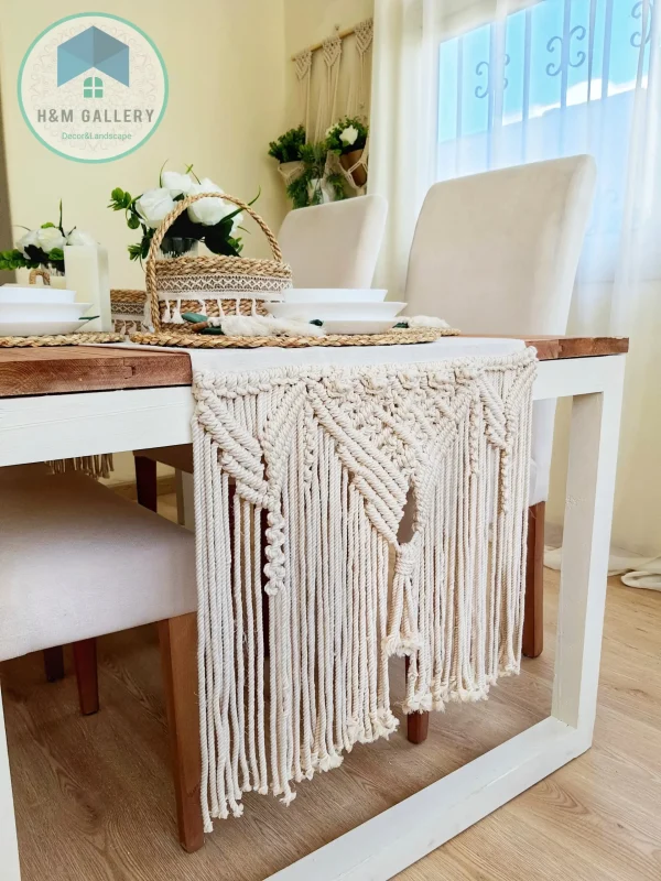 table macrame runner desgin3
