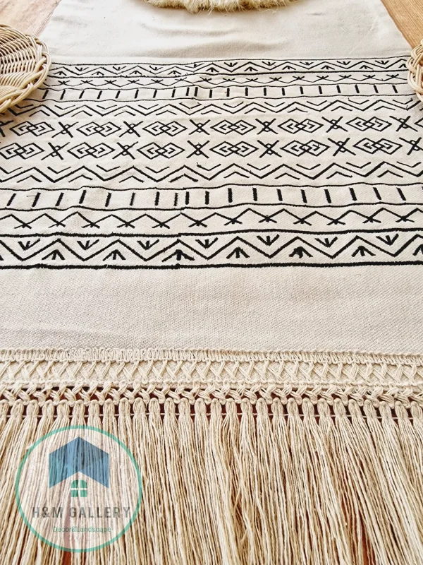 table runner desgin1