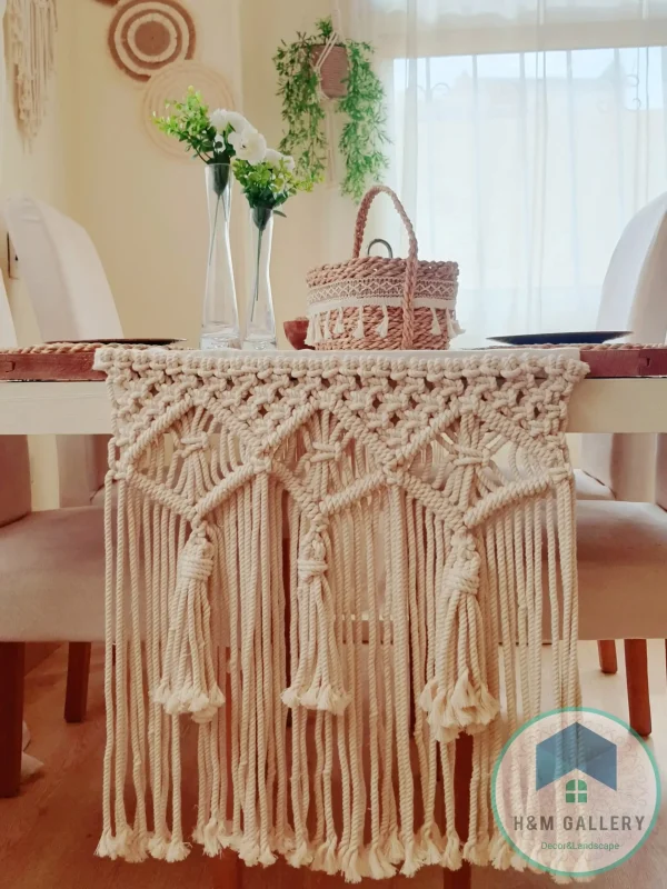 table macrame runner desgin2