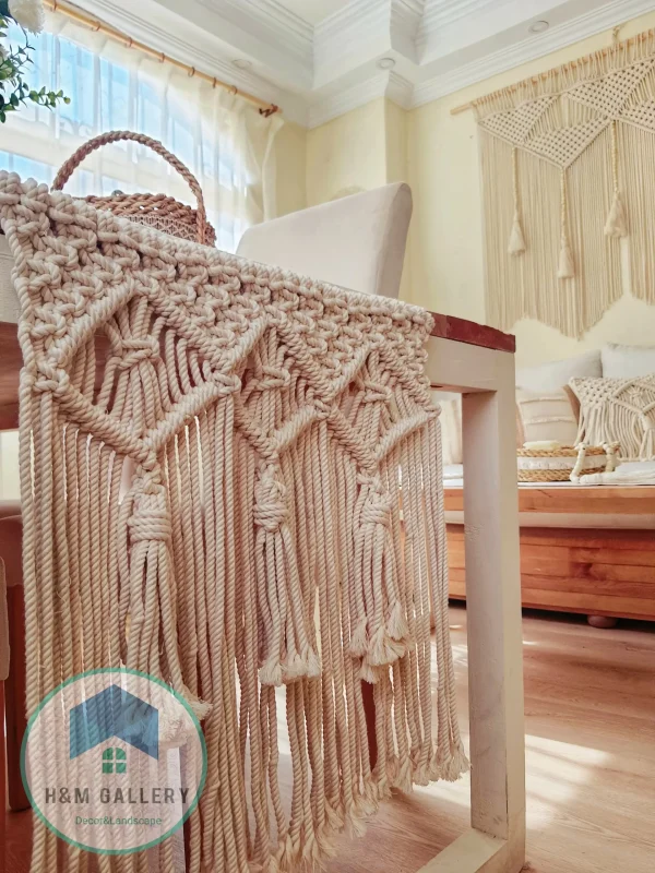 table macrame runner desgin2