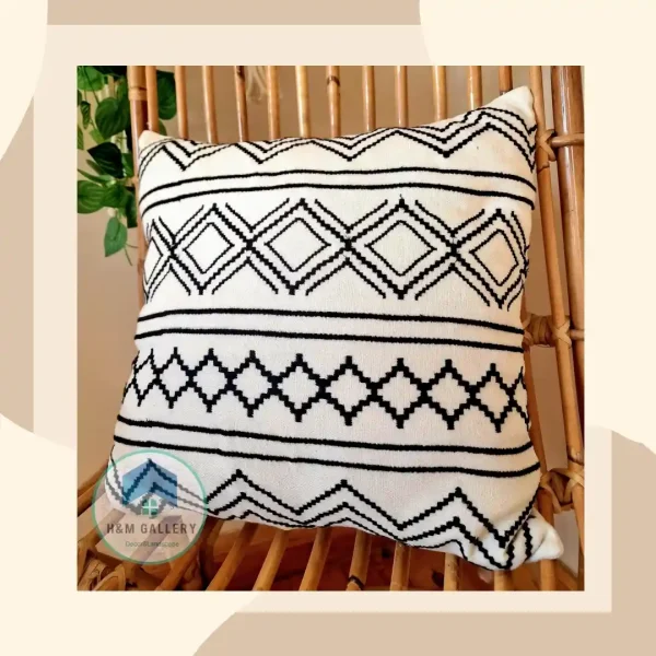 Notes_240930_143024_150 embroidery cushion cover desgin6