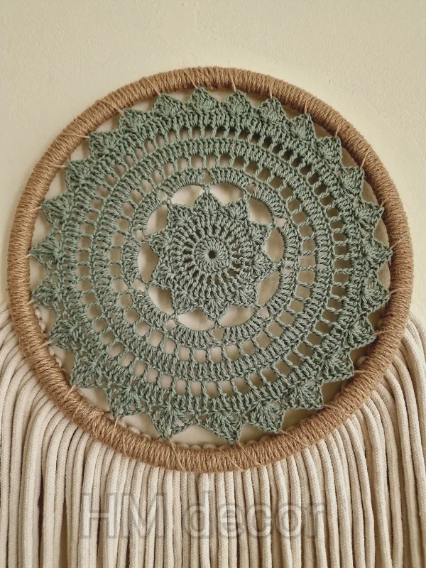 sunny crochet wall decorations