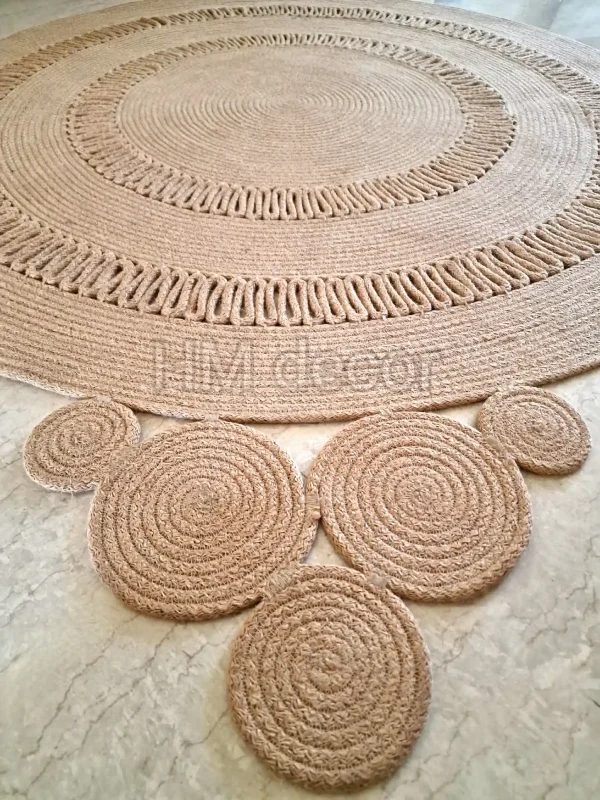 square Mumbai jute rug