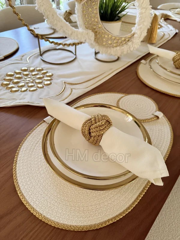 Durra dinning table set