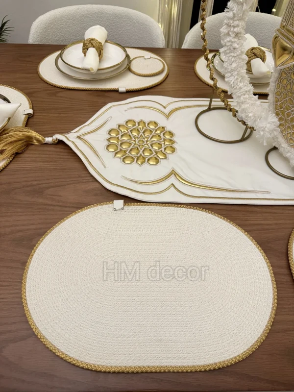 Durra dinning table set