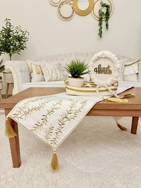 Glamour table Runner