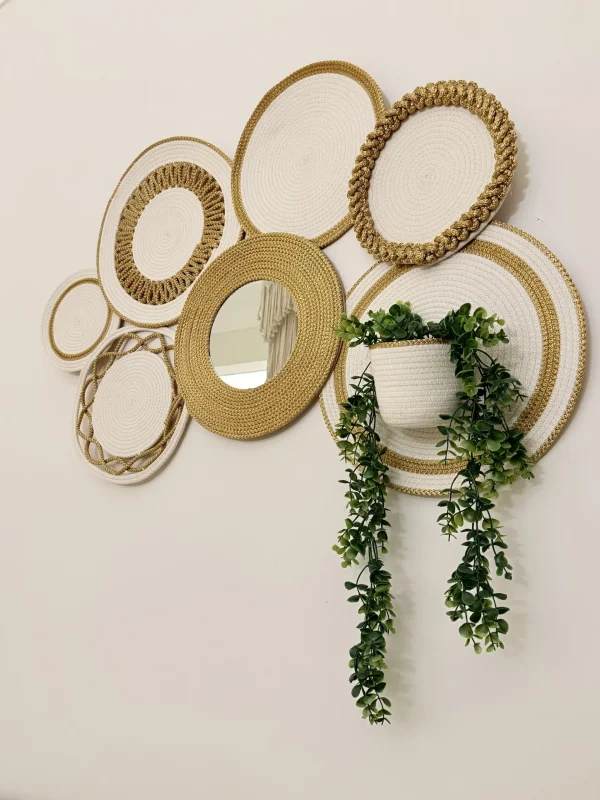 Glamour wall decoration