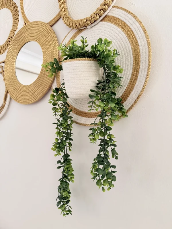 Glamour wall decoration