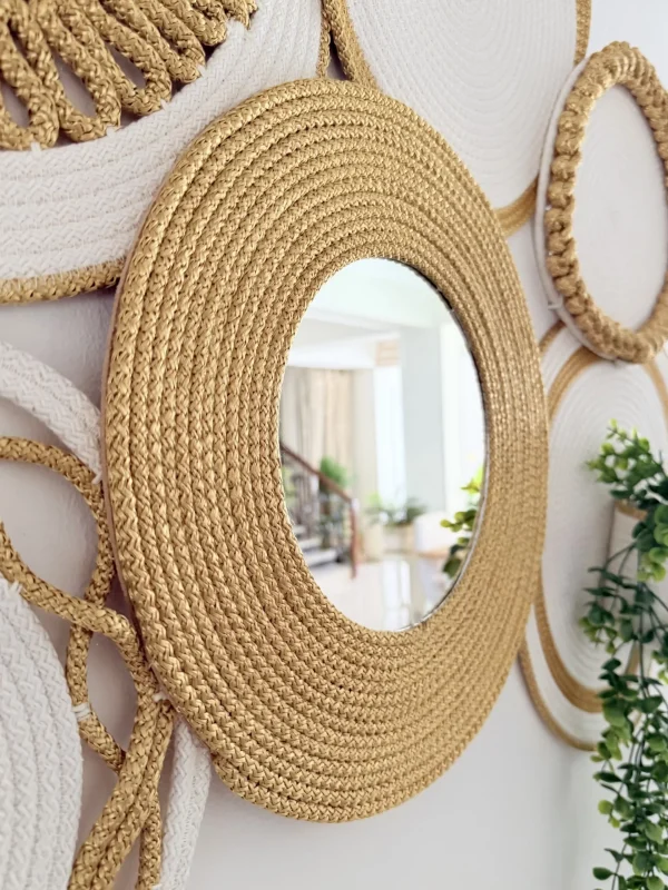 Glamour wall decoration