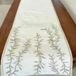 Naseem table Runner