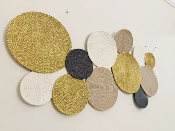 Royal wall decoration