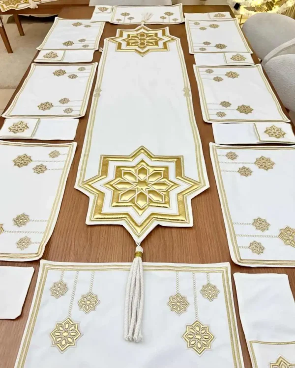 23 Mesaan dinning table Runner & placemats & table pouch