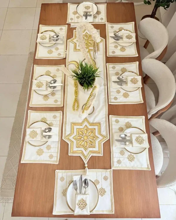 27 Mesaan dinning table Runner & placemats & table pouch