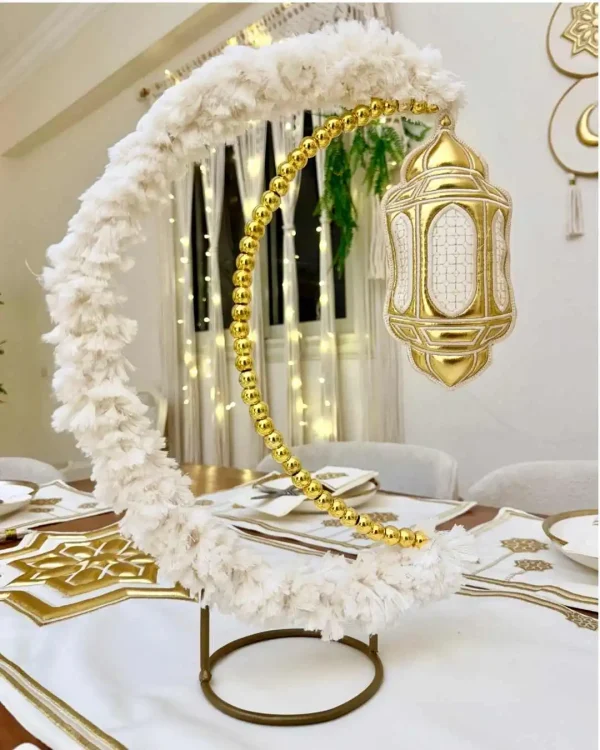 Mesaan Helal&circle table stand